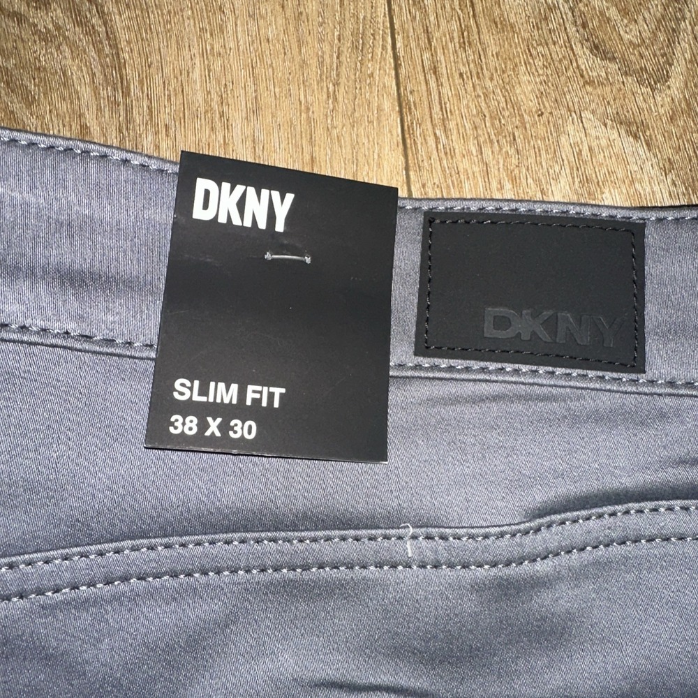 DKNY Mens Size 38x30 Stanton Slim Fit Ultimate Stretch Gray 5 Pockets Pants NEW - Picture 2 of 12